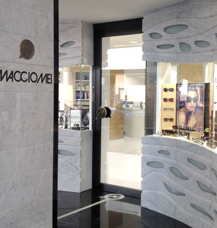 L’arredo creativo dell’Ottica Macciomei